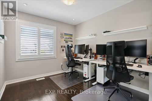 4147 Prentice Common, Burlington, ON - Indoor Photo Showing Office
