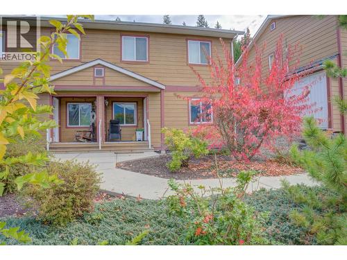1070 1 Street Se Unit# 2, Salmon Arm, BC - Outdoor