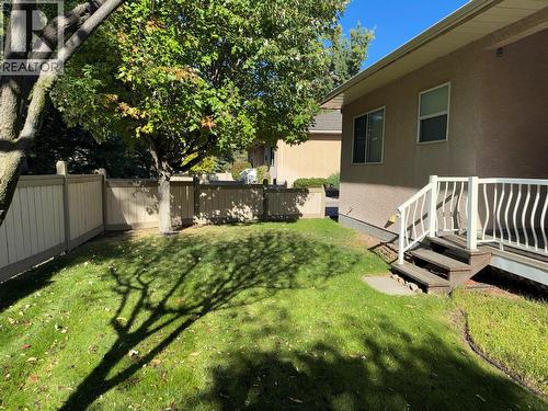 2205 Rockland Avenue Unit# 3, Trail, BC - Outdoor