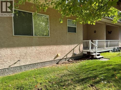 2205 Rockland Avenue Unit# 3, Trail, BC - Outdoor With Exterior