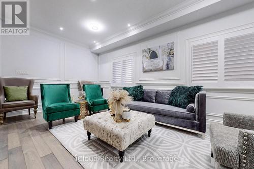 (Upper Portion) - 280 Miller Park Avenue, Bradford West Gwillimbury, ON - Indoor Photo Showing Living Room