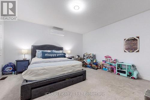 (Upper Portion) - 280 Miller Park Avenue, Bradford West Gwillimbury, ON - Indoor Photo Showing Bedroom