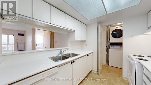 1709 - 75 King Street E, Mississauga, ON - Indoor Photo Showing Kitchen With Double Sink