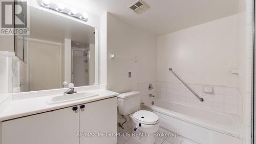 1709 - 75 King Street E, Mississauga, ON - Indoor Photo Showing Bathroom