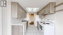 1512 - 75 KING STREET E  Mississauga, ON L5A 4G5