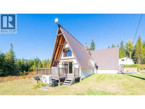 7698 3 Highway, Yahk, BC - Outdoor