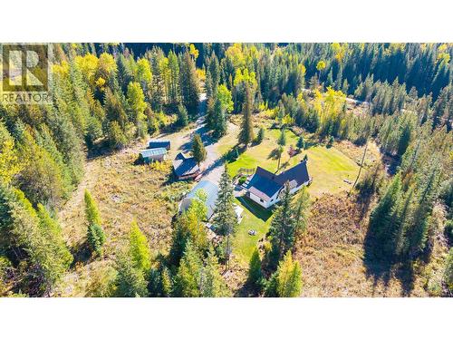 7698 3 Highway, Yahk, BC - Outdoor With View