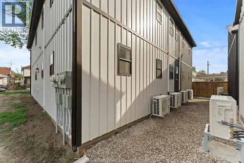 854 University Unit# Upper, Windsor, ON - Indoor Photo Showing Other Room