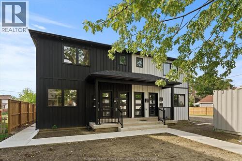 854 University Unit# Upper, Windsor, ON - Outdoor