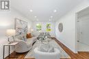 22 Lowder Place, Whitby, ON  - Indoor Photo Showing Living Room 