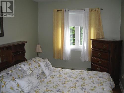 93 Forest Road, Conception Bay South, NL - Indoor Photo Showing Bedroom