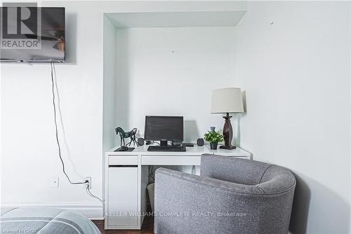 606 - 101 Queen Street S, Hamilton, ON - Indoor