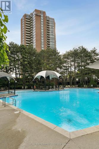 Outdoor pool with umbrella - 405 - 2010 Islington Avenue, Toronto, ON - Outdoor With In Ground Pool