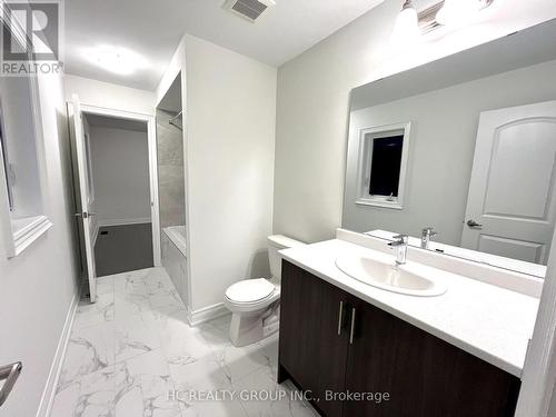 117 Silk Twist Drive, East Gwillimbury, ON - Indoor Photo Showing Bathroom