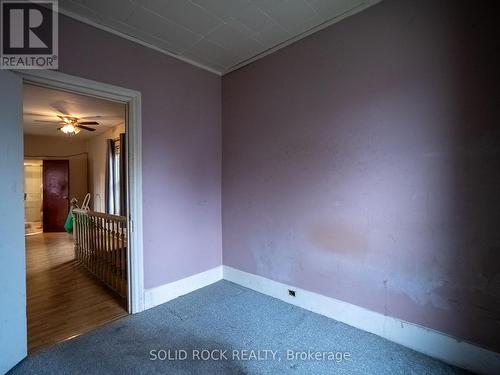 Unit 2 - Upper Floor - original building - 98 Elmsley Street N, Smiths Falls, ON - Indoor Photo Showing Other Room