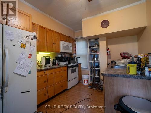 Unit 1 - Main Floor - original building - 98 Elmsley Street N, Smiths Falls, ON - Indoor Photo Showing Kitchen