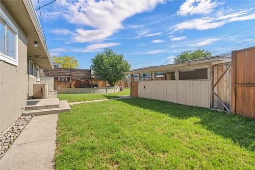 1160 Moosejaw Street, Penticton, BC - Outdoor