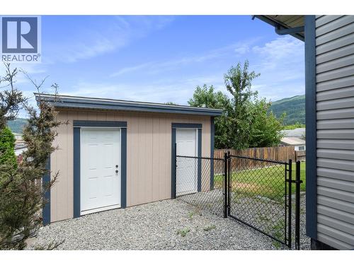 7281 46 Street Ne, Salmon Arm, BC - Outdoor With Exterior