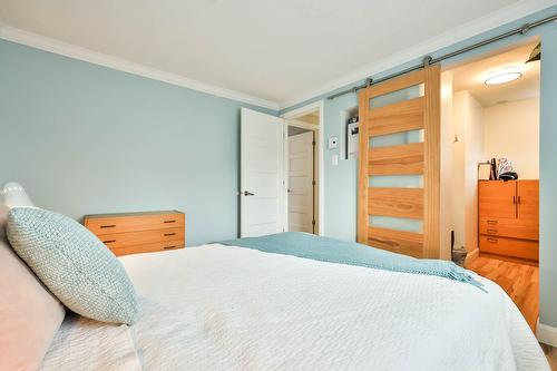 Chambre à coucher - 229 Av. Du Vallon, Gatineau (Aylmer), QC - Indoor Photo Showing Bedroom