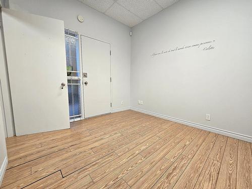 Reception area - 205-515 Boul. De La Concorde O., Laval (Laval-Des-Rapides), QC - Indoor Photo Showing Other Room