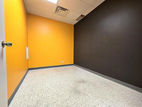 Office - 205-515 Boul. De La Concorde O., Laval (Laval-Des-Rapides), QC - Indoor Photo Showing Other Room