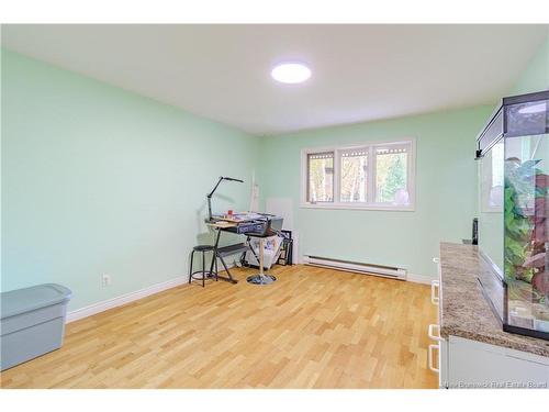 17 Christopher Dr, Burton, NB 