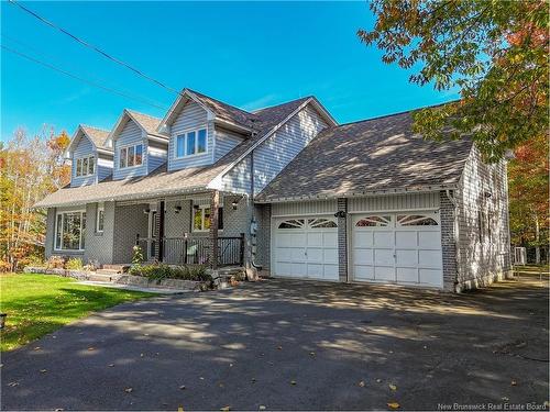 17 Christopher Dr, Burton, NB 