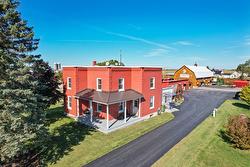 195Z Ch. de la Rivière-des-fèves S.  Sainte-Martine, QC J0S 1V0