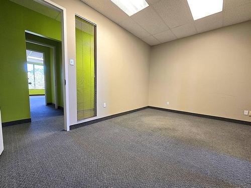 Reception area - 215-515 Boul. De La Concorde O., Laval (Laval-Des-Rapides), QC - Indoor Photo Showing Other Room