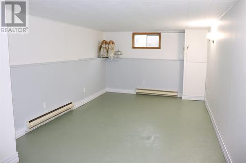 5 St Clare Avenue  Stephenville, NL A2N 1N3