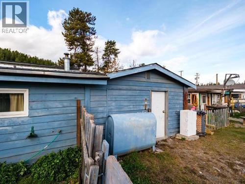 8-7 Prospector Road, Whitehorse, YT - Outdoor