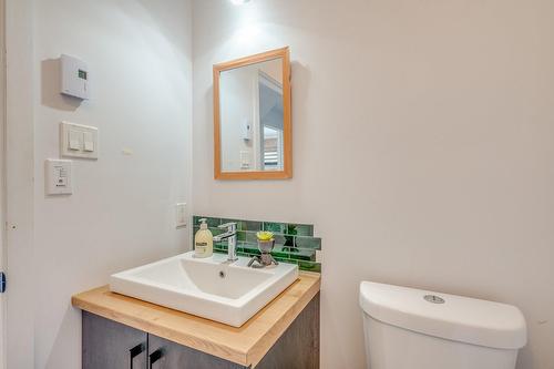 Bathroom - 6973 Rue Champlain, Wentworth-Nord, QC - Indoor Photo Showing Bathroom