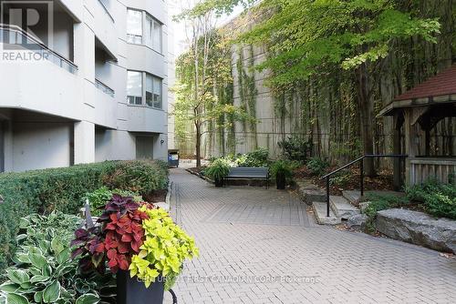 Tranquil patio area - 503 - 500 Talbot Street, London East (East F), ON - Outdoor