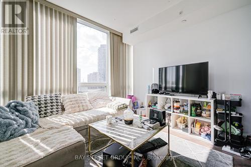 1201 - 45 Charles Street E, Toronto, ON - Indoor Photo Showing Living Room