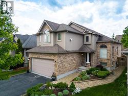 34 DAVIS STREET  Collingwood, ON L9Y 0C8