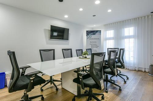 Bureau - 1376  - 1380 Boul. Roland-Therrien, Longueuil (Le Vieux-Longueuil), QC - Indoor Photo Showing Dining Room