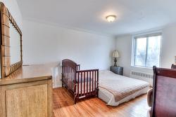 Primary bedroom - 