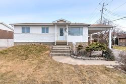 6150 Boul. Payer  Longueuil (Saint-Hubert), QC J3Y 6Y8