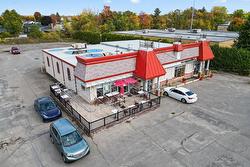 1320Z Boul. du Curé-Labelle  Blainville, QC J7C 2N8