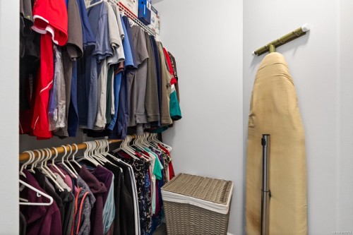 306-650 Dobson Rd, Duncan, BC - Indoor With Storage