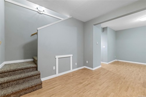 102-582 Rosehill St, Nanaimo, BC 