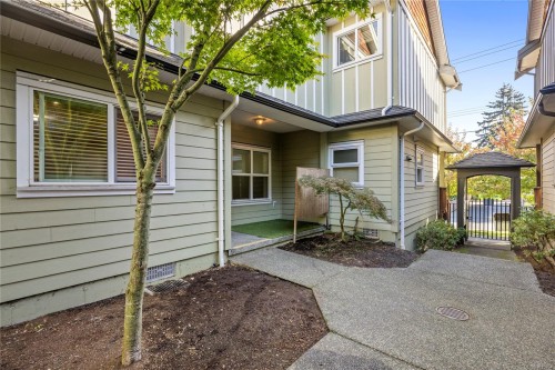 102-582 Rosehill St, Nanaimo, BC 