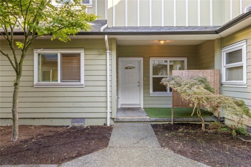 102-582 Rosehill St, Nanaimo, BC 