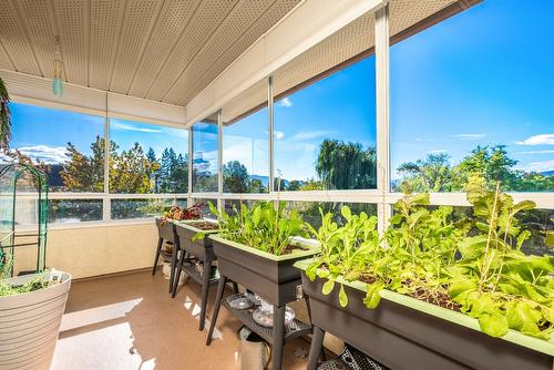 311-1249 Pacific Avenue, Kelowna, BC - Outdoor With Exterior