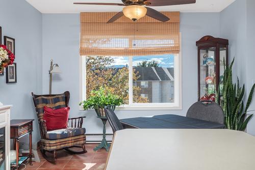 311-1249 Pacific Avenue, Kelowna, BC - Indoor