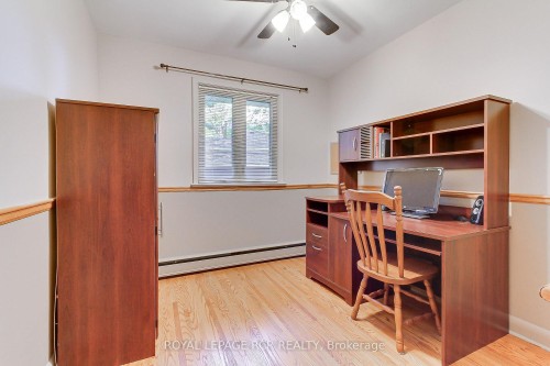 130 Park Avenue, Newmarket, ON - Indoor Photo Showing Office