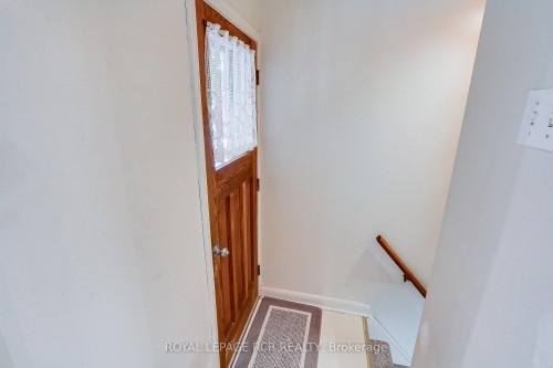 130 Park Avenue, Newmarket, ON - Indoor Photo Showing Other Room