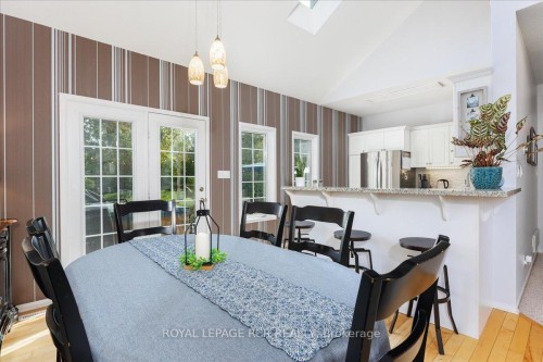 1903 Metro Road N, Georgina, ON - Indoor Photo Showing Dining Room