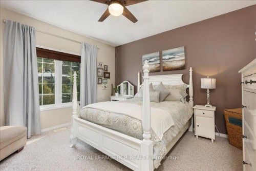 1903 Metro Road N, Georgina, ON - Indoor Photo Showing Bedroom