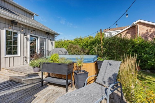 1903 Metro Road N, Georgina, ON - Outdoor With Deck Patio Veranda